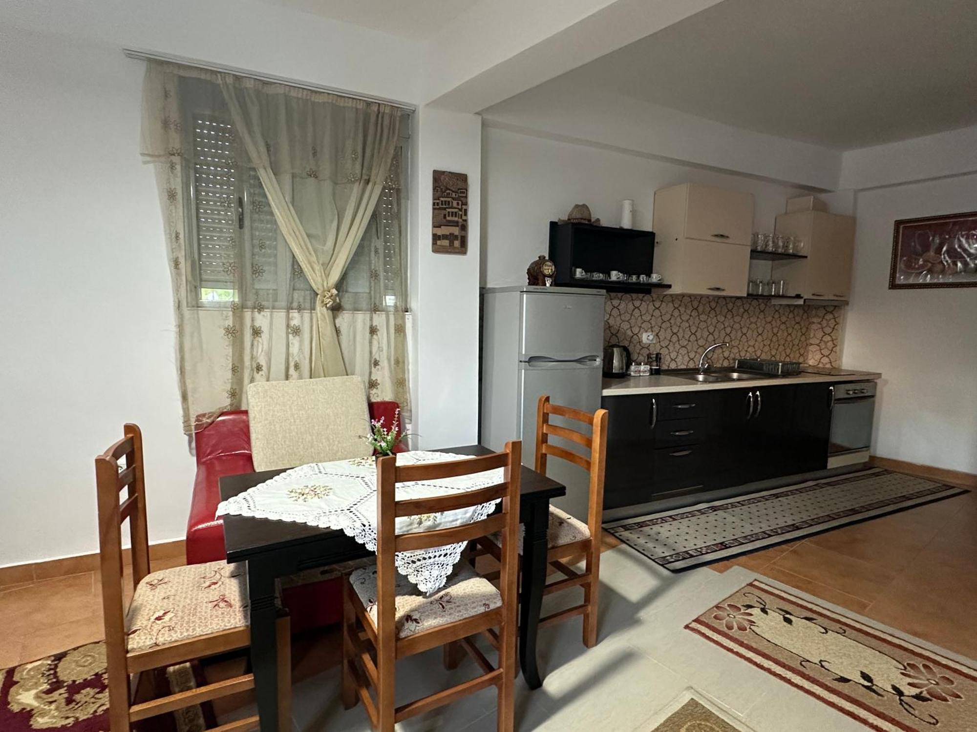 Vila Adriatik 1 Vlore Bagian luar foto